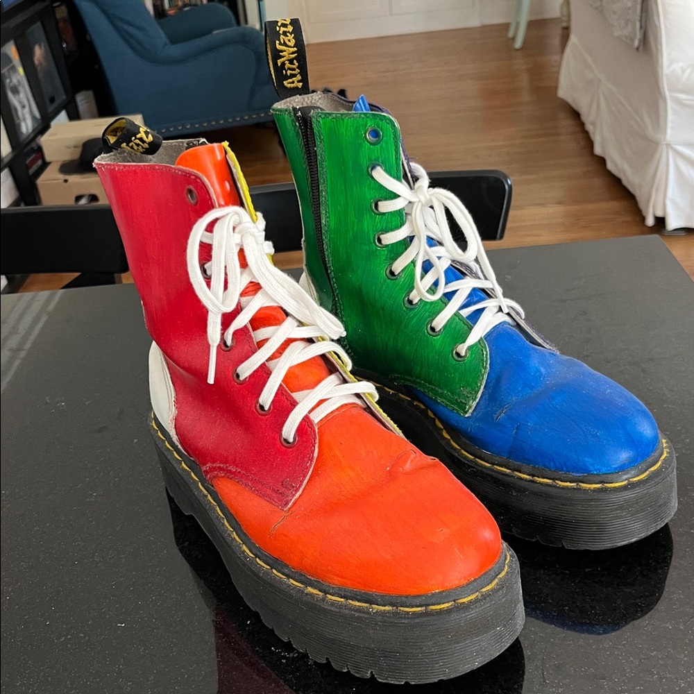 Doc Martens Jadon. Great for a colorful vibe. Size 8 Side zipper. Funky for sure